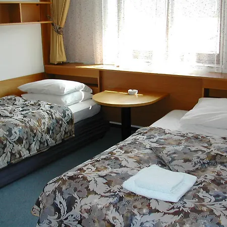 Hotel Ea Sen Depandance 3*